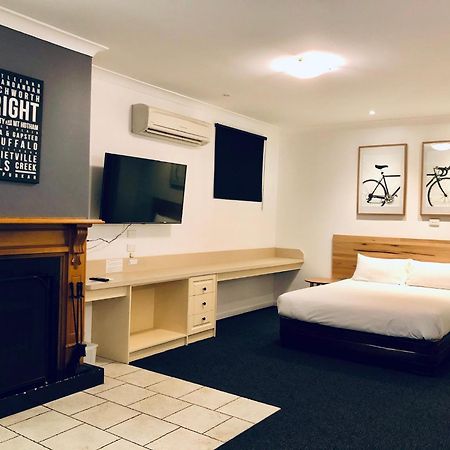 Bright Avenue Motor Inn Экстерьер фото