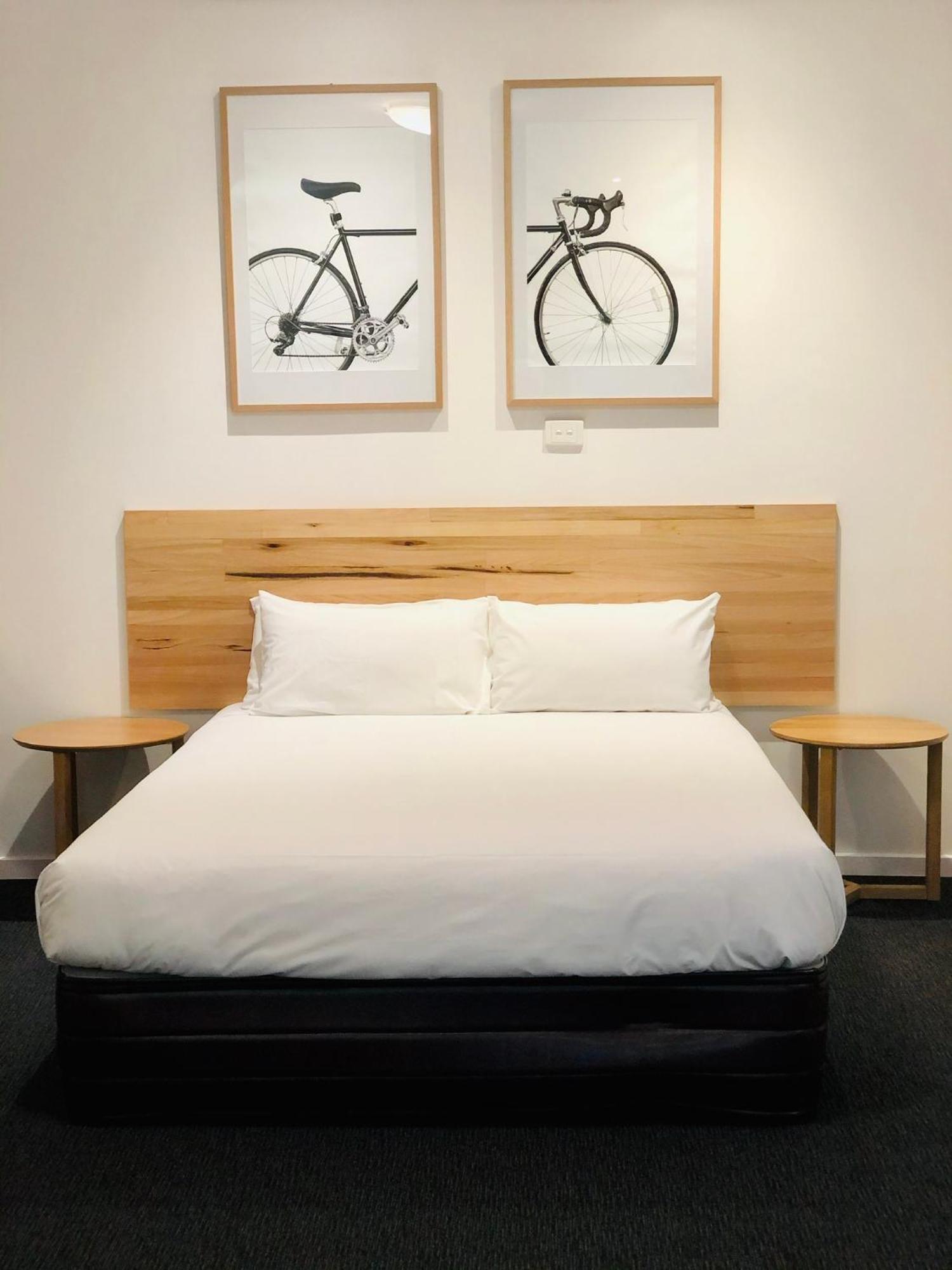 Bright Avenue Motor Inn Экстерьер фото