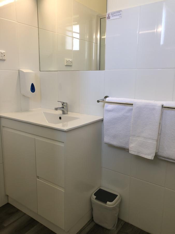 Bright Avenue Motor Inn Экстерьер фото